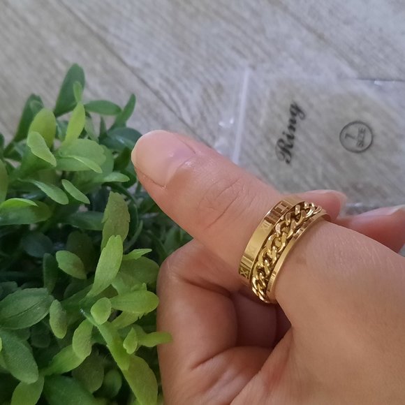 Men's Gold-Plated, Wide Band Spinner Ring with Roman Numerals NWT! - Size 7 - Picture 2 of 15